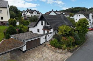 Haus kaufen in 58791 Werdohl, Hochwertiges Ein- bis Zweifamilienhaus in beliebter Wohnlage von Werdohl-Kleinhammer zu verkaufen!!!