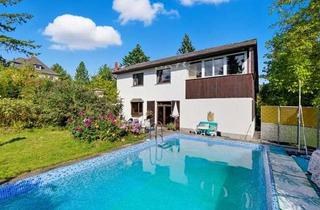 Haus kaufen in 01468 Moritzburg, Wohlfühloase mit Pool