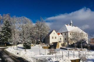 Haus kaufen in 95709 Tröstau, Wo kann Wohnen schöner sein? Gutshof im Herzen des Fichtelgebirges mit 4 Wohnungen und einer Gewerbe