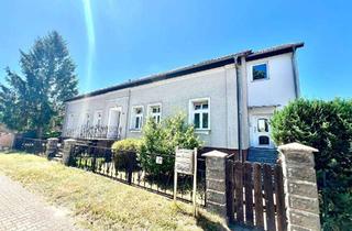 Mehrfamilienhaus kaufen in 16515 Oranienburg, Mehrfamilienhaus mit 4 Wohneinheiten und Nebengebäuden auf 8.000 m² Grundstück
