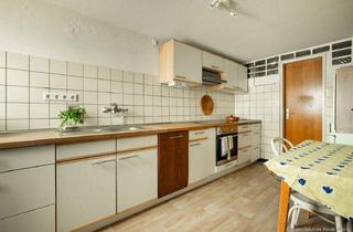 Wohnung kaufen in 79822 Titisee-Neustadt, Zentrale 3-Zimmer-Eigentumswohnung mit Terrasse in Titisee-Neustadt zu verkaufen