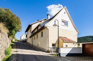 Wohnung kaufen in 79822 Titisee-Neustadt, Renditeknaller! Maisonettewohnung als WG vermietet I in Titisee-Neustadt zu verkaufen