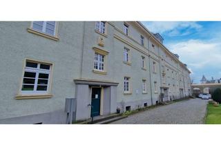 Wohnung kaufen in 42853 Innen, Drei vermietete 2-Zimmer-Wohnungen in der Martin-Luther-Straße – attraktives Paket