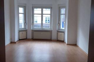 Wohnung mieten in Ganghoferstr. 16, 39108 Stadtfeld Ost, Gemütliche 3-Raum-EG-Wohnung mit Balkon und Gartenabteil* in Stadtfeld-Ost