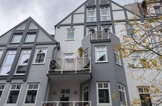 Wohnung mieten in Weinstraße 3-5, 36251 Bad Hersfeld, Wow *** 3 ZKB offenes wohnen mit Aufzug ~ Balkon ~ Badewanne/Dusche ~ EBK ~ mehr ZENTRUM geht nicht