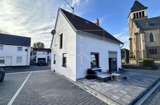 Einfamilienhaus kaufen in 56656 Brohl-Lützing, Freistehendes Einfamilienhaus mit Garten im Ortskern von Brohl-Lützing
