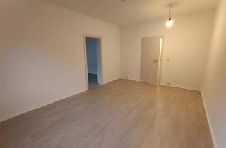 Wohnung mieten in Oststraße 86, 08233 Treuen, 2-Zimmer Wohnung mit Balkon