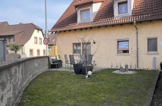 Einfamilienhaus kaufen in 76646 Bruchsal, Familienschatz in Bruchsal-Helmsheim – lichtdurchflutetes und modernes Einfamilienhaus in bester Lage