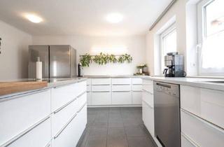 Einfamilienhaus kaufen in Kirchstraße 2, 97285 Tauberrettersheim, Tauberrettersheim - Ideales Familienhaus - in sehr gutem Zustand! 2015 Komplett saniert!