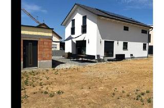 Einfamilienhaus kaufen in 74219 Möckmühl, Möckmühl - Neuwertiges Einfamilienhaus (KfW40) mit Doppelgarage