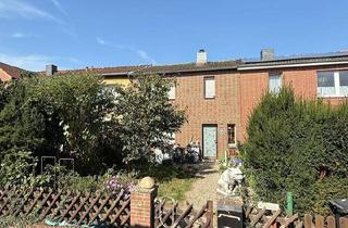 Reihenhaus kaufen in 29221 Celle, Celle - Reihenhaus inkl. Nebengebäude und Garage