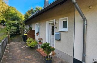 Reihenhaus kaufen in 32657 Lemgo, Lemgo - Geräumiges Reihenhaus am Spiegelberg mit schönem Garten