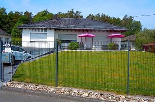 Villa kaufen in 57639 Oberdreis, Oberdreis - Bungalow ,Villa Estrella del Sol?. Top Waldrand- u. Aussichtslage