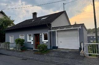 Einfamilienhaus kaufen in 57076 Siegen, Siegen - Kernsaniertes 1 bis 3-FH am Weidenauer Giersberg - Provisionsfrei