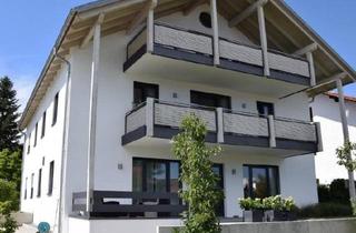 Haus kaufen in 84364 Bad Birnbach, Bad Birnbach - Mehr-Generationen-Haus mit Praxis & Ferienwohnung - Golf-Kino