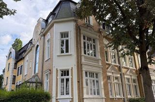 Wohnung kaufen in Beethovenallee 14b, 53173 Bad Godesberg, Maisonette im Villenviertel – Denkmalgeschütztes Wohnen mit Dachterrasse und Weitblick