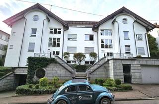 Wohnung kaufen in 71522 Backnang, Helle und großzügige 4-Zimmer-DG-Wohnung mit TG-Stellplatz in Top-Wohnlage mit Blick auf Backnang