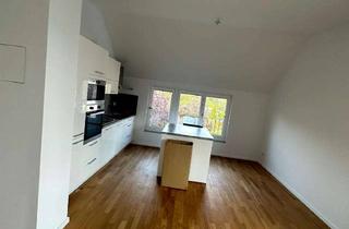 Wohnung mieten in Britzer Straße 54, 12109 Mariendorf, Unbefristete Exklusive 3-Raum-Wohnung mit Balkon und Einbauküche in Berlin Mariendorf (Tempelhof)