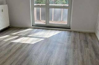 Wohnung mieten in Schladebacher Straße 82, 06231 Bad Dürrenberg, Mit Balkon und Dusche!