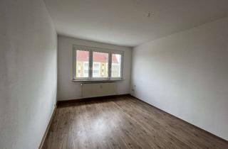 Wohnung mieten in 04643 Geithain, 3 Zimmer mit Balkon - frisch renoviert - traumhafte Wohnanlage