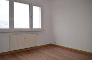 Wohnung mieten in 04643 Geithain, 3 Zimmer mit großem Balkon - frisch renoviert