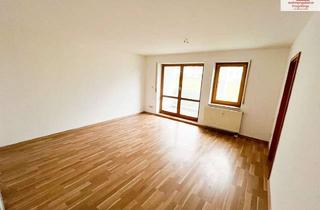 Wohnung mieten in Herzog-Georg-Ring 11, 09456 Annaberg-Buchholz, 4-Raum-Wohnung mit Balkon im Erdgeschoss - Herzog-Georg-Ring in Annaberg!