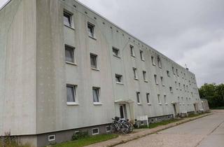 Wohnung mieten in Jasmunder Straße, 18528 Zirkow, 3-Zimmerwohnung Zirkow