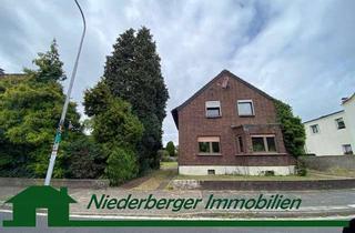 Einfamilienhaus kaufen in Grenzstr. 74, 47443 Moers, Sanierungs- oder Renovierungobjekt, Einfamilienhaus mit einem Traumgrundstück von 1350 m² in Moers.