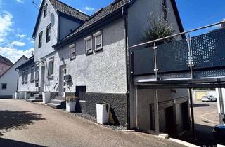 Haus kaufen in 74385 Pleidelsheim, Jetzt investieren - Vollvermietetes Zweifamilienhaus in Bestlage von Pleidelsheim