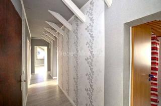 Mehrfamilienhaus kaufen in 51597 Morsbach, Attraktives Mehrfamilienhaus mit Terrasse, Balkon, Garten, Garage + Stellplätzen