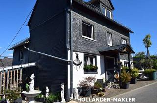 Haus kaufen in 56858 Altlay, Schönes Haus mit überdachter Terrasse