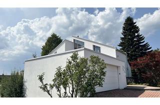 Villa kaufen in 75365 Calw, Freistehende Villa mit Seele, Märchengarten und Panoramablick bis zur schwäbischen Alb