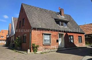 Mehrfamilienhaus kaufen in 21762 Otterndorf, Charmantes Mehrfamilienhaus in der Otterndorfer Altstadt- ideal auch als Anlageobjekt!