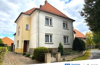 Haus kaufen in 33014 Bad Driburg, Solides, großzügiges EFH im Ortskern von Reelsen
