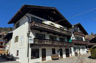 Haus kaufen in 82481 Mittenwald, ** Achtung ** 2 Filetgrundstücke in Bestlage Mittenwald – Abrisshaus, nur Neubau möglich **
