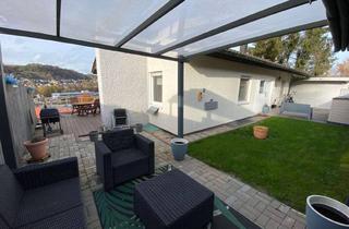 Einfamilienhaus kaufen in 74821 Mosbach, Marko Winter Immobilien - Mosbach: Das ist mal eine Aussicht! Einfamilienhaus mit Einliegerwohnung