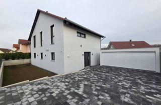 Haus mieten in 66877 Ramstein-Miesenbach, IK| Ramstein - Traumhaus in Ramstein – Modern, Hell & Bald Einzugsbereit!