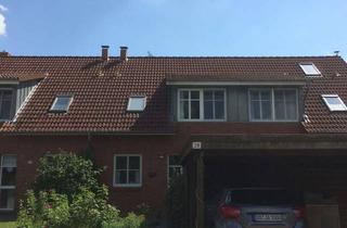 Haus mieten in Zum Schlagen 20, 23843 Travenbrück, Hochwertiges, lichtdurchflutetes Mittel-Reihenhaus mit Garten