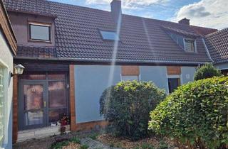 Anlageobjekt in 90513 Zirndorf, *Renditeobjekt* - Charmantes Mehrfamilienhaus mit 4 Wohneinheiten, Garten, Garagen