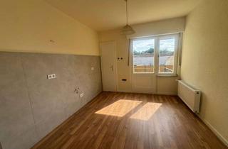 Anlageobjekt in 53879 Euskirchen, *** PREISREDUZIERUNG***Charmantes Sechs -Zimmer Stadthaus im Zentrum von Euskirchen