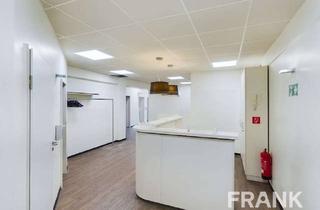 Praxen mieten in Elisabethstraße 68, 24143 Gaarden-Ost, Praxisfläche in Kiel-Gaarden, 1. OG, Aufzug vorhanden