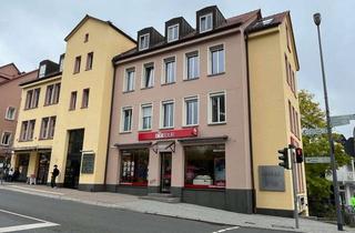 Büro zu mieten in 61476 Kronberg, 1 A Lage, Büro-/Praxis-Einheit im 2.OG, barrierefrei, individuelle Aufteilung, bis 6 Räume möglich !