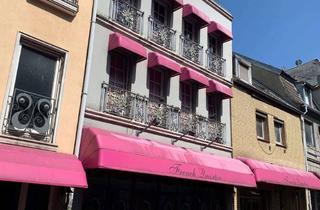 Immobilie kaufen in 20359 St. Pauli, Hamburg-St. Pauli: 3 Lustvolle Häuser stehen als Spezialimmobilie zum Verkauf.