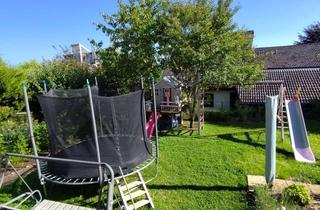 Wohnung kaufen in 78054 Villingen-Schwenningen, 4-Zimmerwohnung mit großem Garten und zusätzlicher Souterrainwohnung