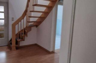 Wohnung mieten in 66123 Saarbrücken, Maisonette in Saarbrücken Am Homburg mit großem Garten zur Mitbenutzung