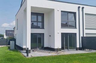 Doppelhaushälfte kaufen in Eichenweg, 52388 Nörvenich, Moderne Doppelhaushälfte mit schönem Garten