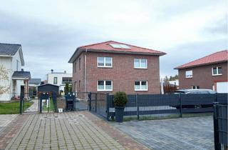 Villa kaufen in 16515 Oranienburg, Repräsentative Villa mit 5 Zimmern und Doppelgarage in Oranienburg provisionsfrei