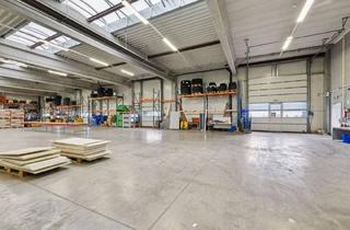 Gewerbeimmobilie kaufen in 78054 Villingen-Schwenningen, **TOP-Investment**Logistikzentrum mit Freifläche und Wohnung**