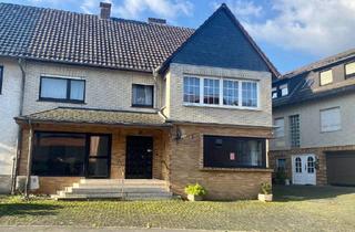 Haus kaufen in 34479 Breuna, Vielfältig nutzbares Wohn- und Geschäftshaus in zentraler Lage von Breuna-Niederlistingen