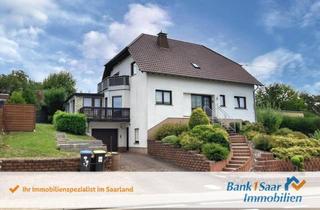 Haus kaufen in 66557 Illingen, Großzügiges Zweifamilienhaus mit Einliegerwohnung, Garten und Tiefgarage in Illingen-Uchtelfangen